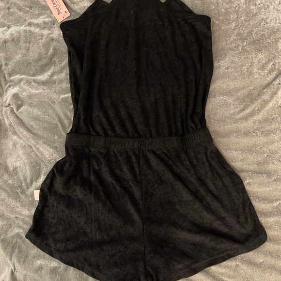 Juicy Couture Romper - Picture 2 of 9